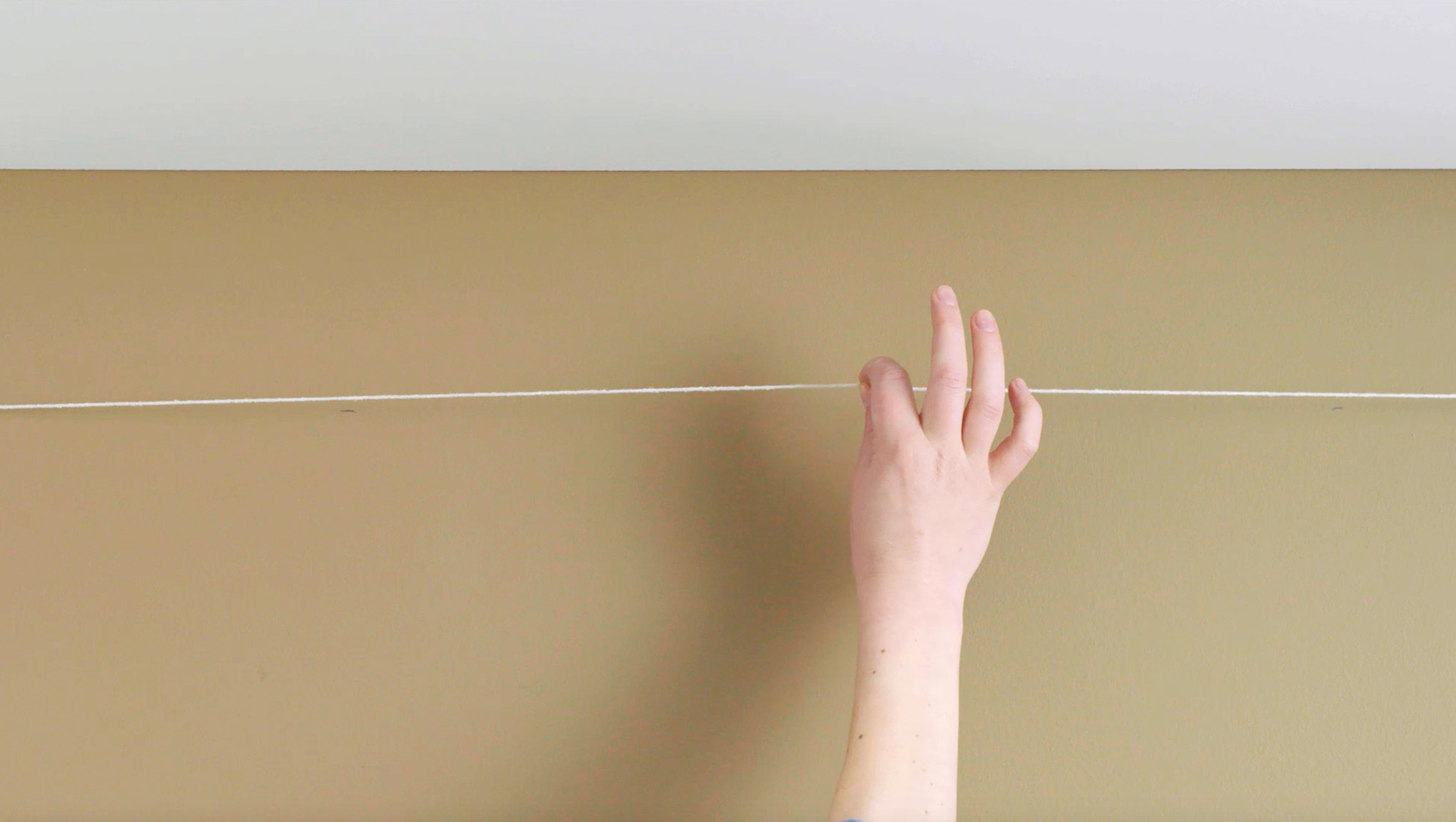 Sadolin colour of the year 2019 how to ceiling stripe_3 Sadolin colour of the year 2019 how to ceiling stripe_3